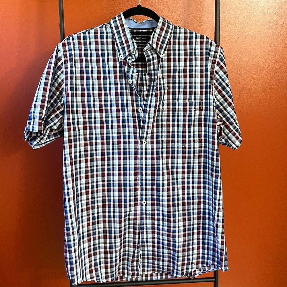 Van Heusen short-sleeve button-down shirt